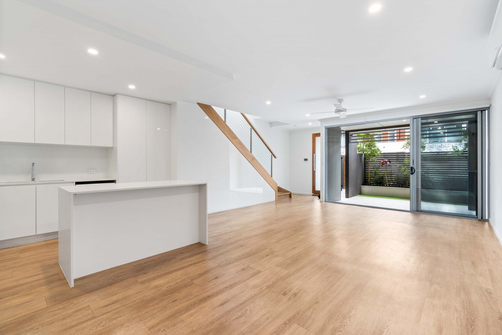 41/1 Vue Boulevard