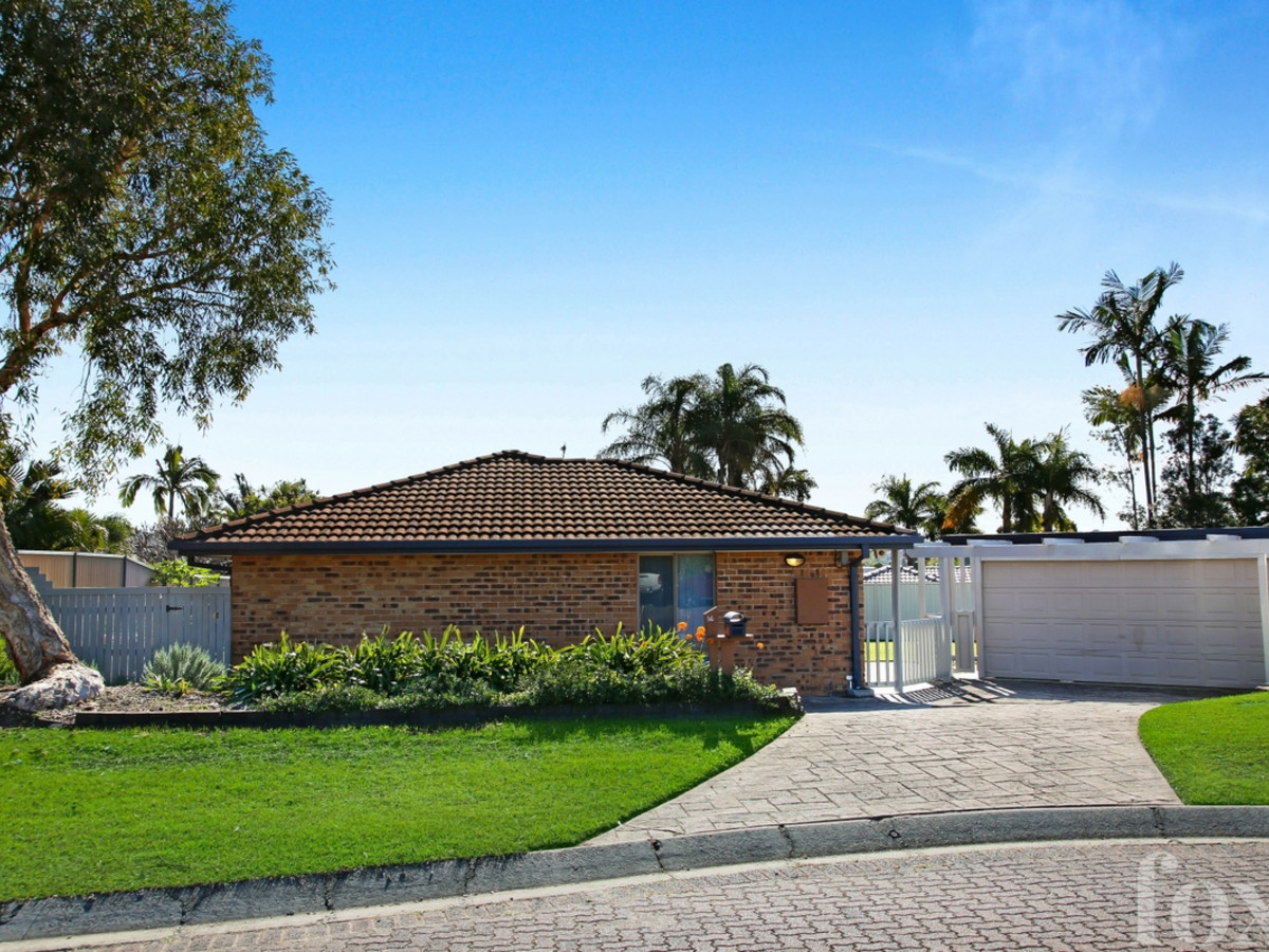 14 Laggan Court