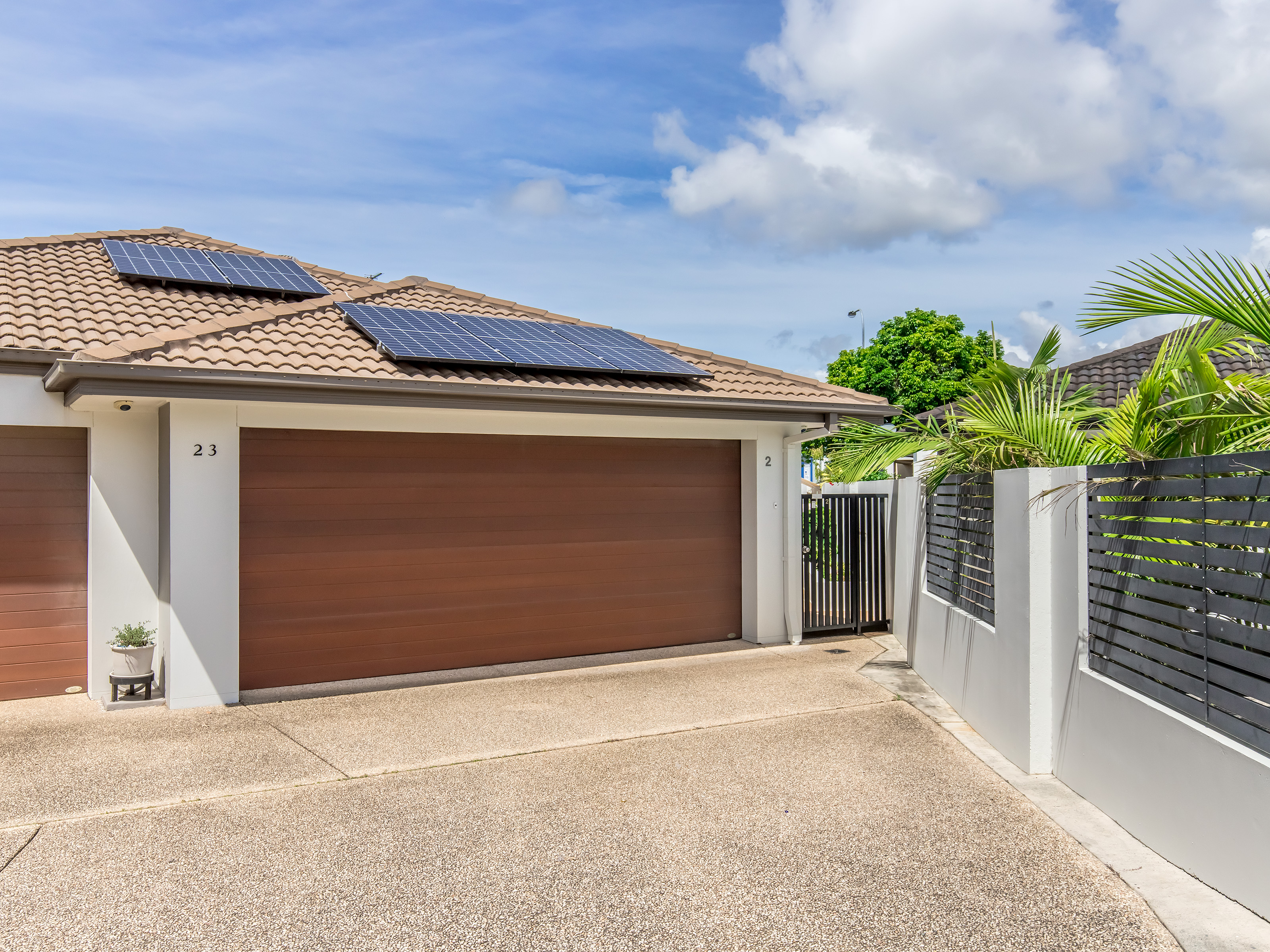 2/23 Orchid Tree Court