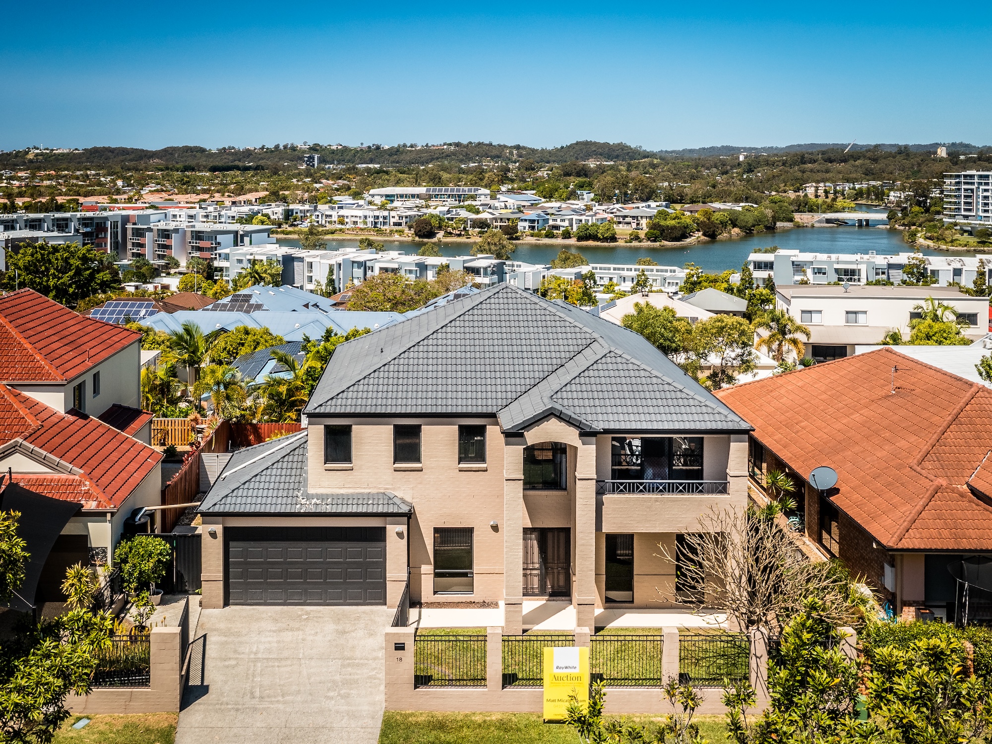 18 Blue Ridge Crescent