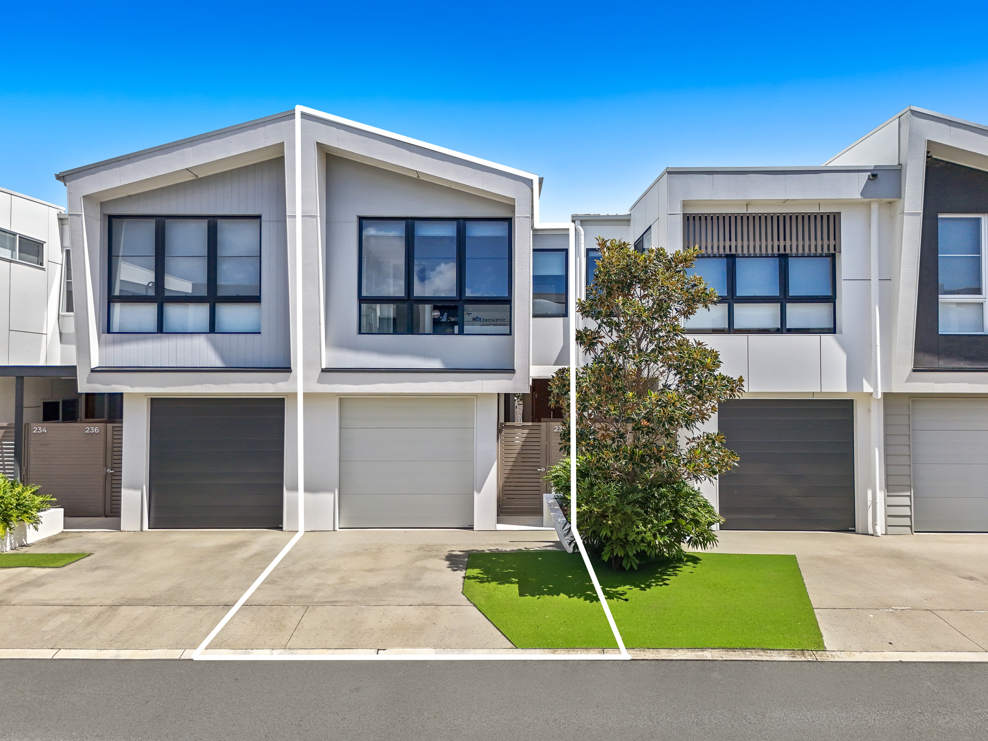 238/2 Bella Avenue