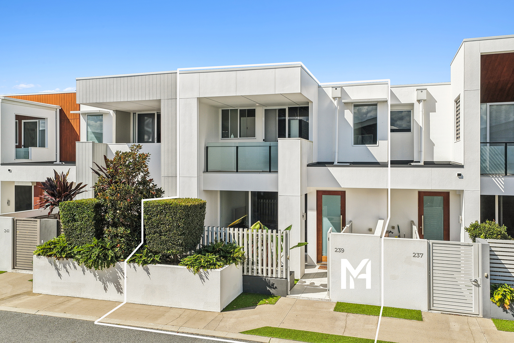239/2 Bella Avenue
