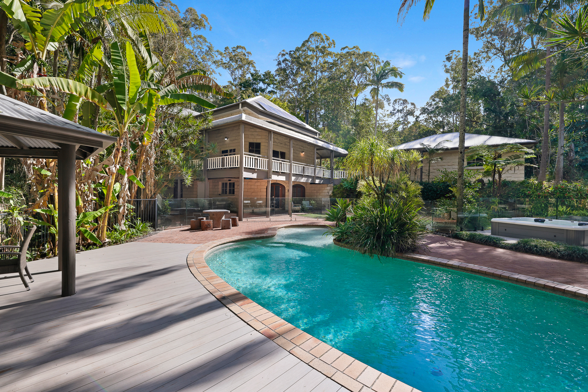 33 Staghorn Drive