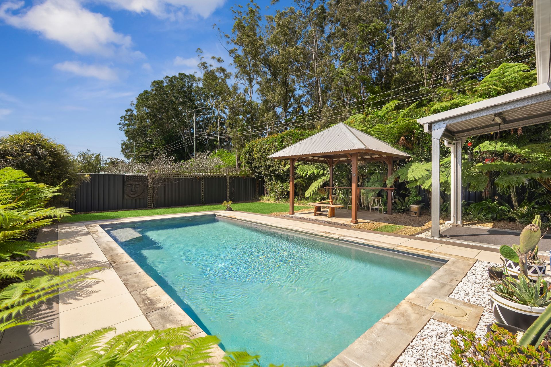 12 Drumfish Drive