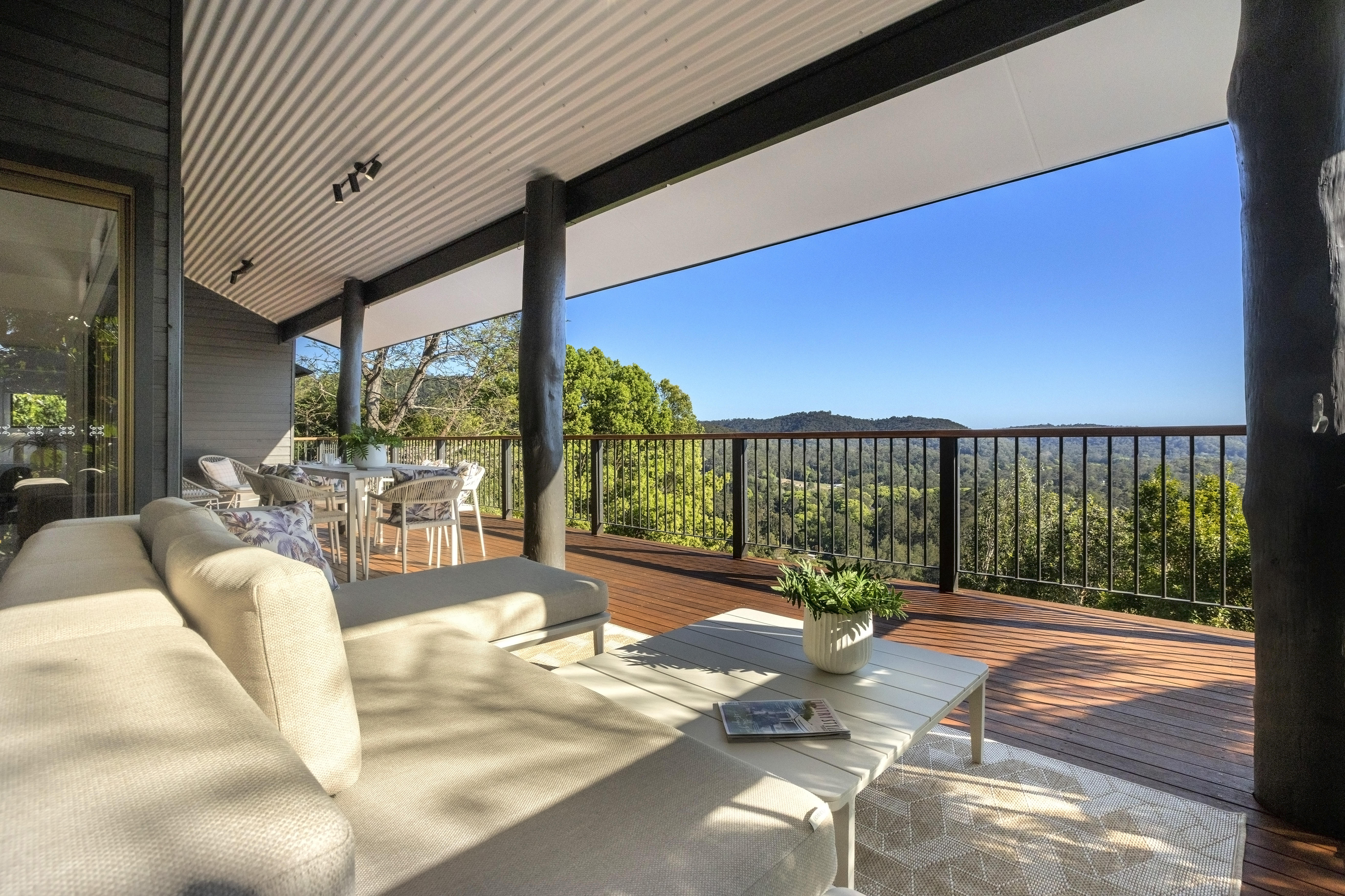 1 Carapook Crescent