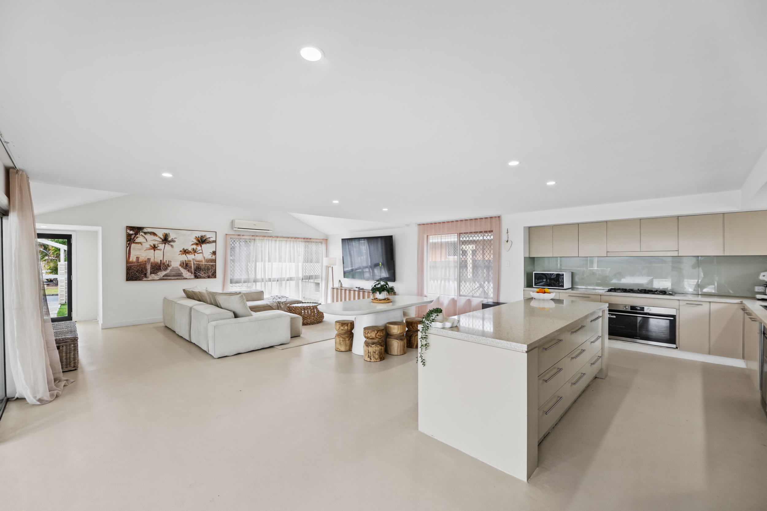 9 Kestrel Drive