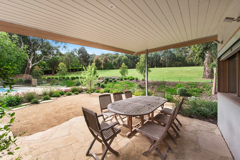 Sold 28 Callanans Road, Red Hill VIC 3937 on 15 Dec 2015 ...